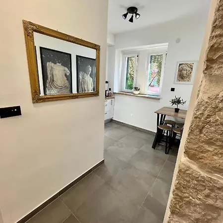 Luxury Heritage Antica شقة