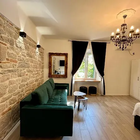 Luxury Heritage Antica Apartament